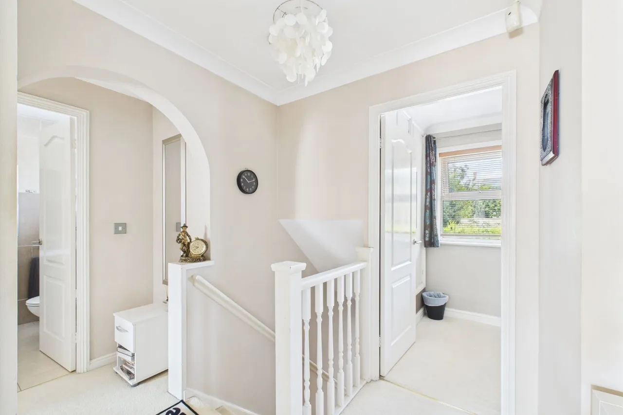 Lovent Drive, Leighton Buzzard, LU7, photo 13