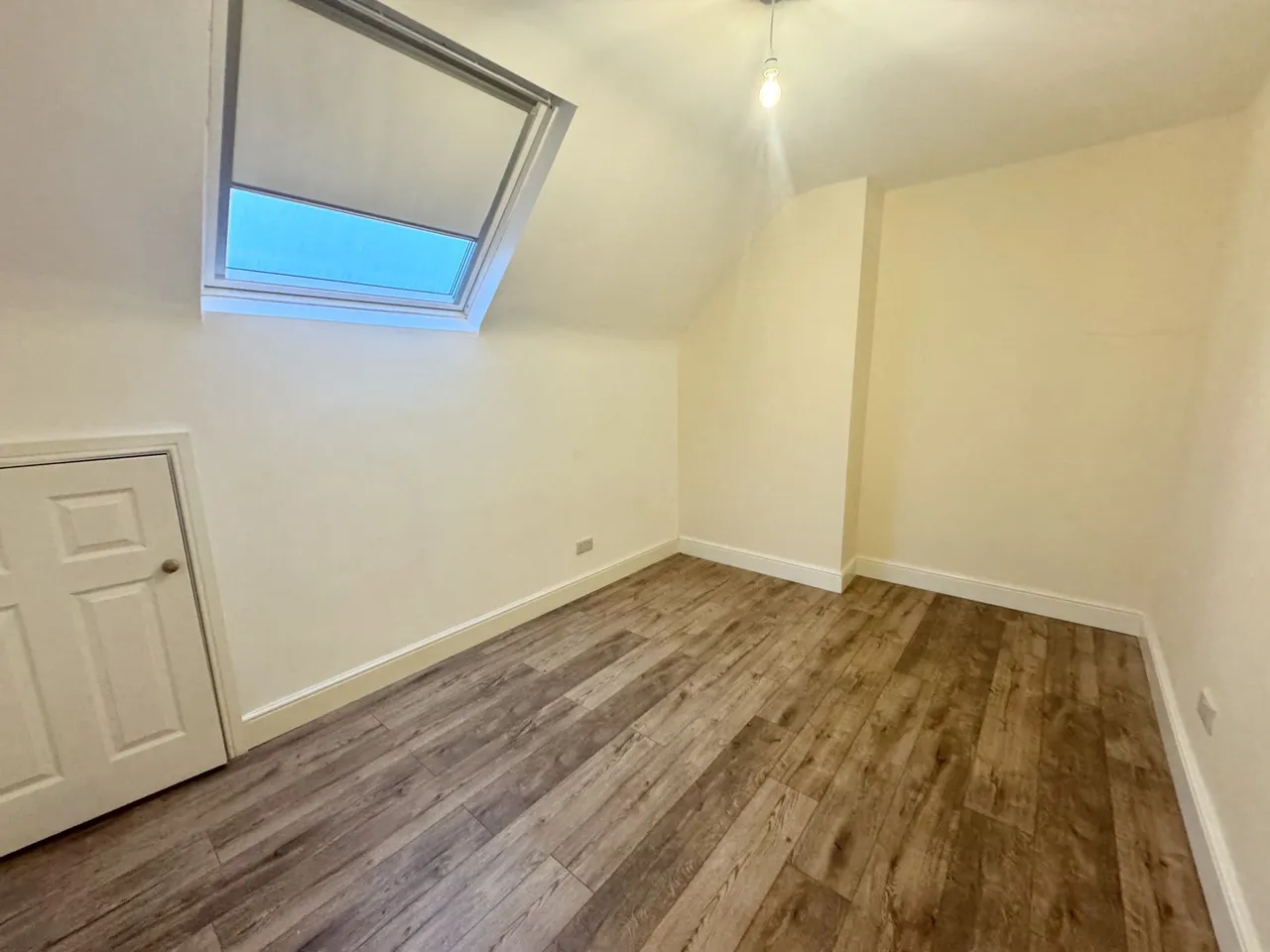 Meadowhead, Sheffield, S8, photo 11