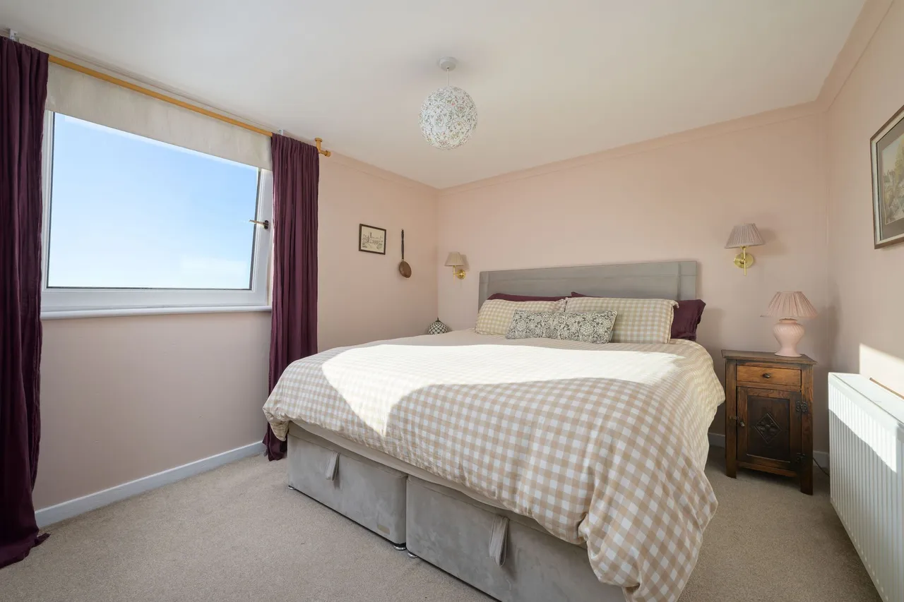 West Main Street, Broxburn, photo 6