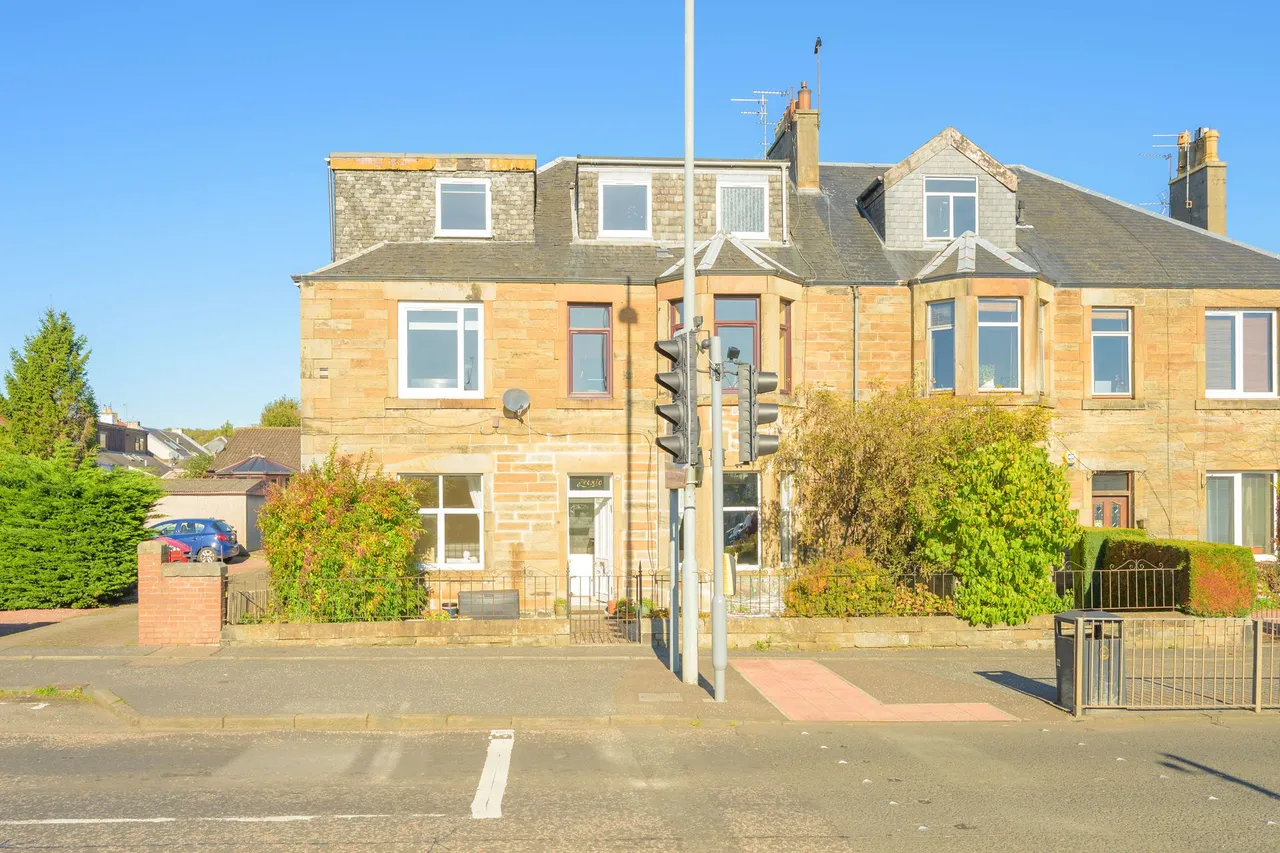 2 bed flat for sale, West Main Street, Broxburn