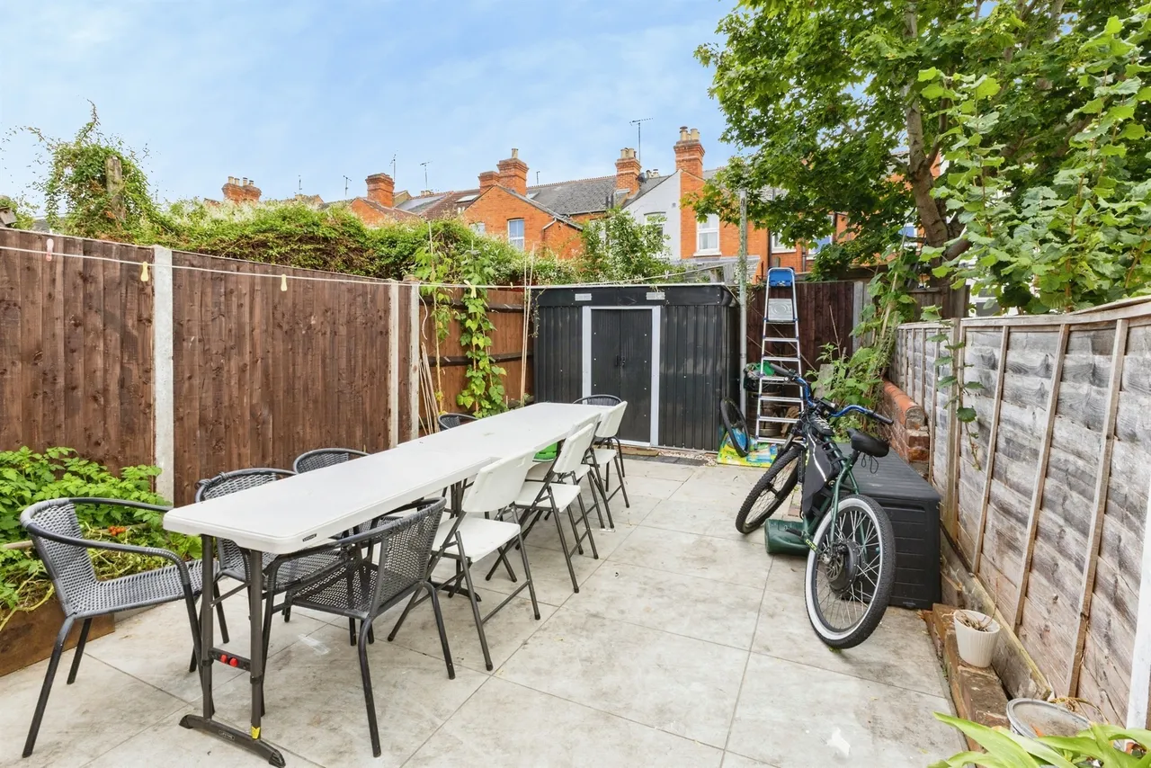 Brighton Road, Reading, RG6, photo 15