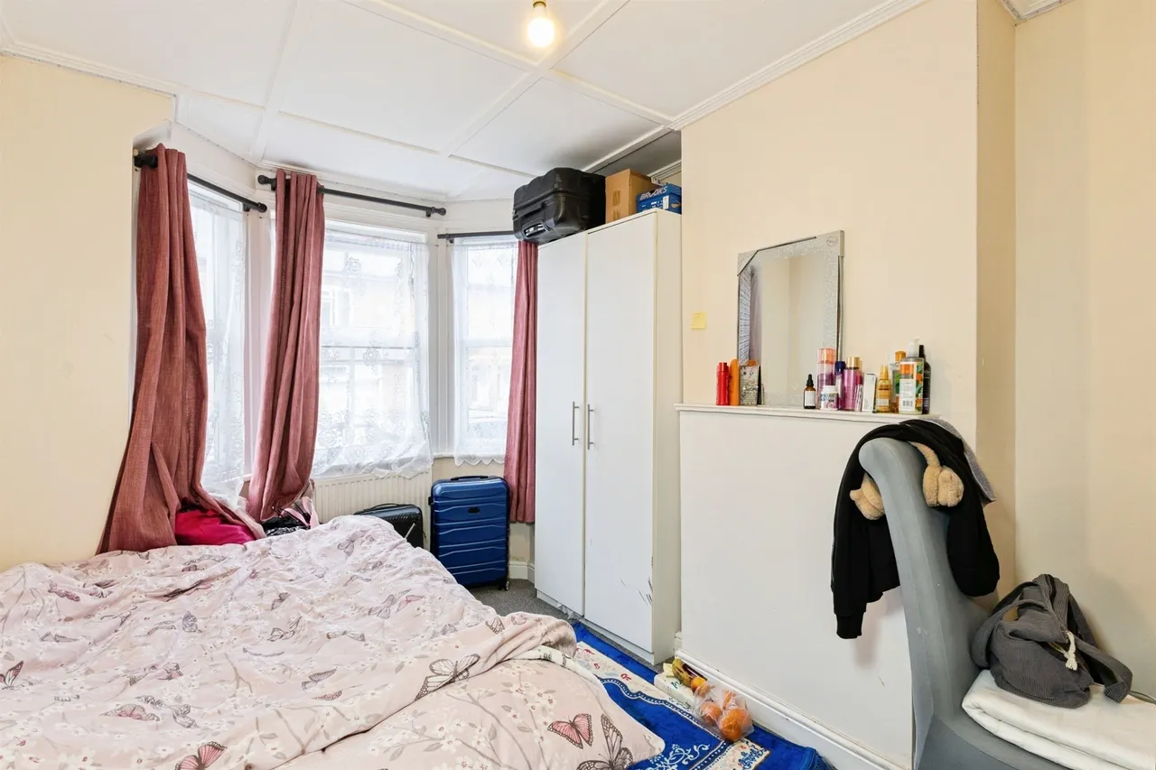 Brighton Road, Reading, RG6, photo 10