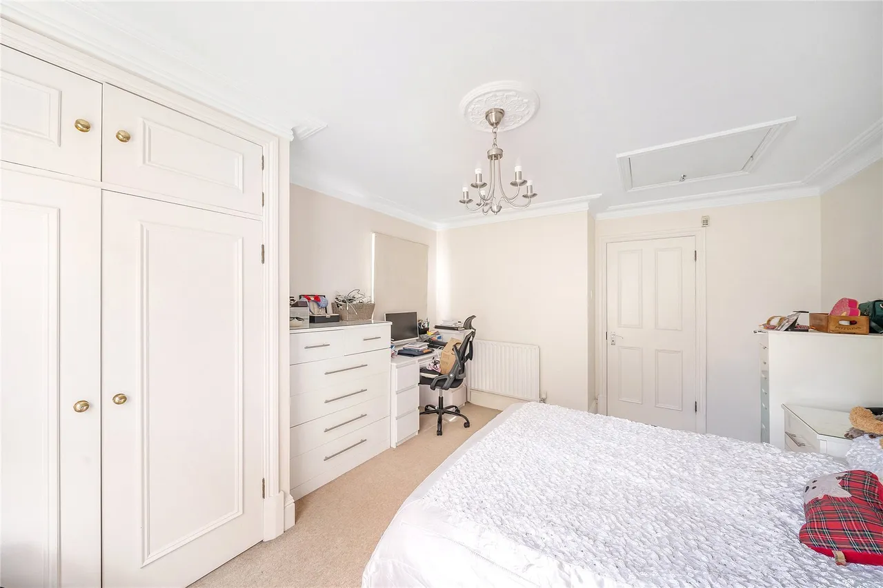 Acton Lane, London, W4, photo 10