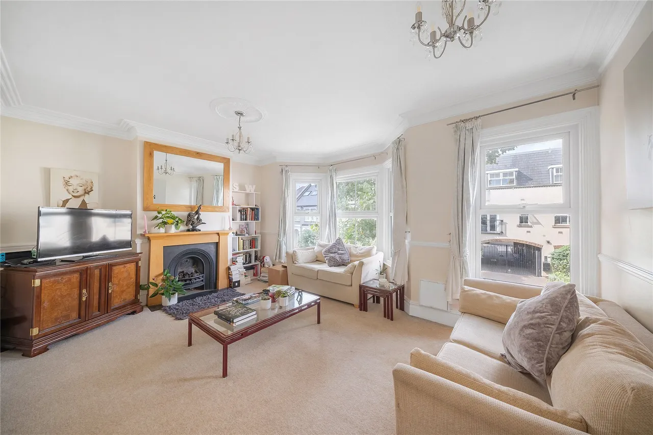 Acton Lane, London, W4, photo 2