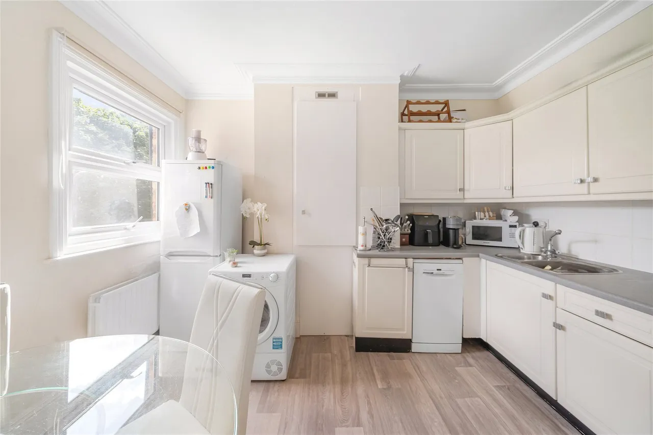 Acton Lane, London, W4, photo 9