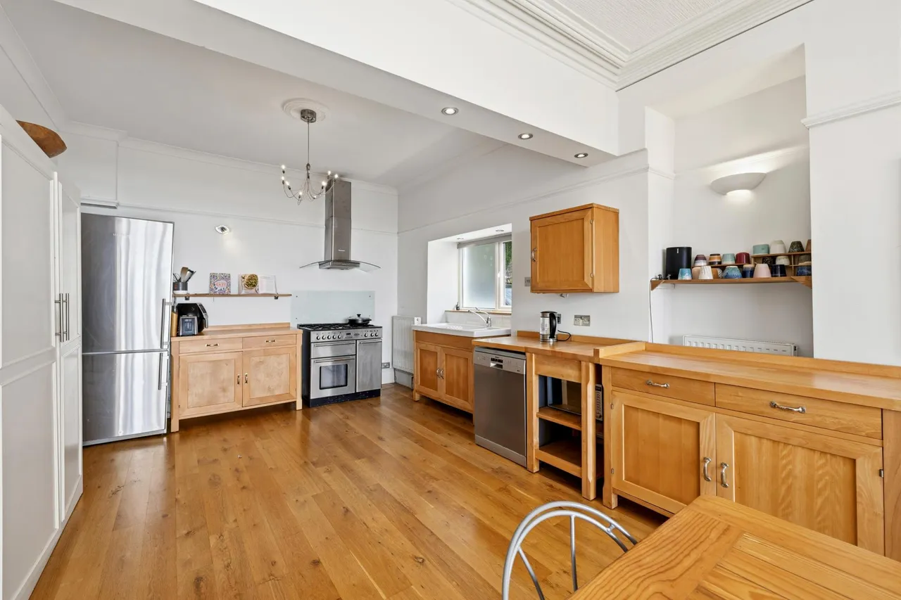Langland Bay Road, Swansea, SA3, photo 5