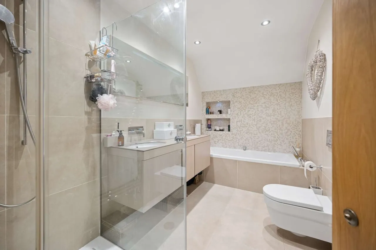 Mottram Road, Alderley Edge, SK9, photo 12