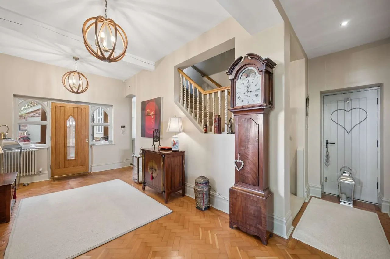 Mottram Road, Alderley Edge, SK9, photo 5