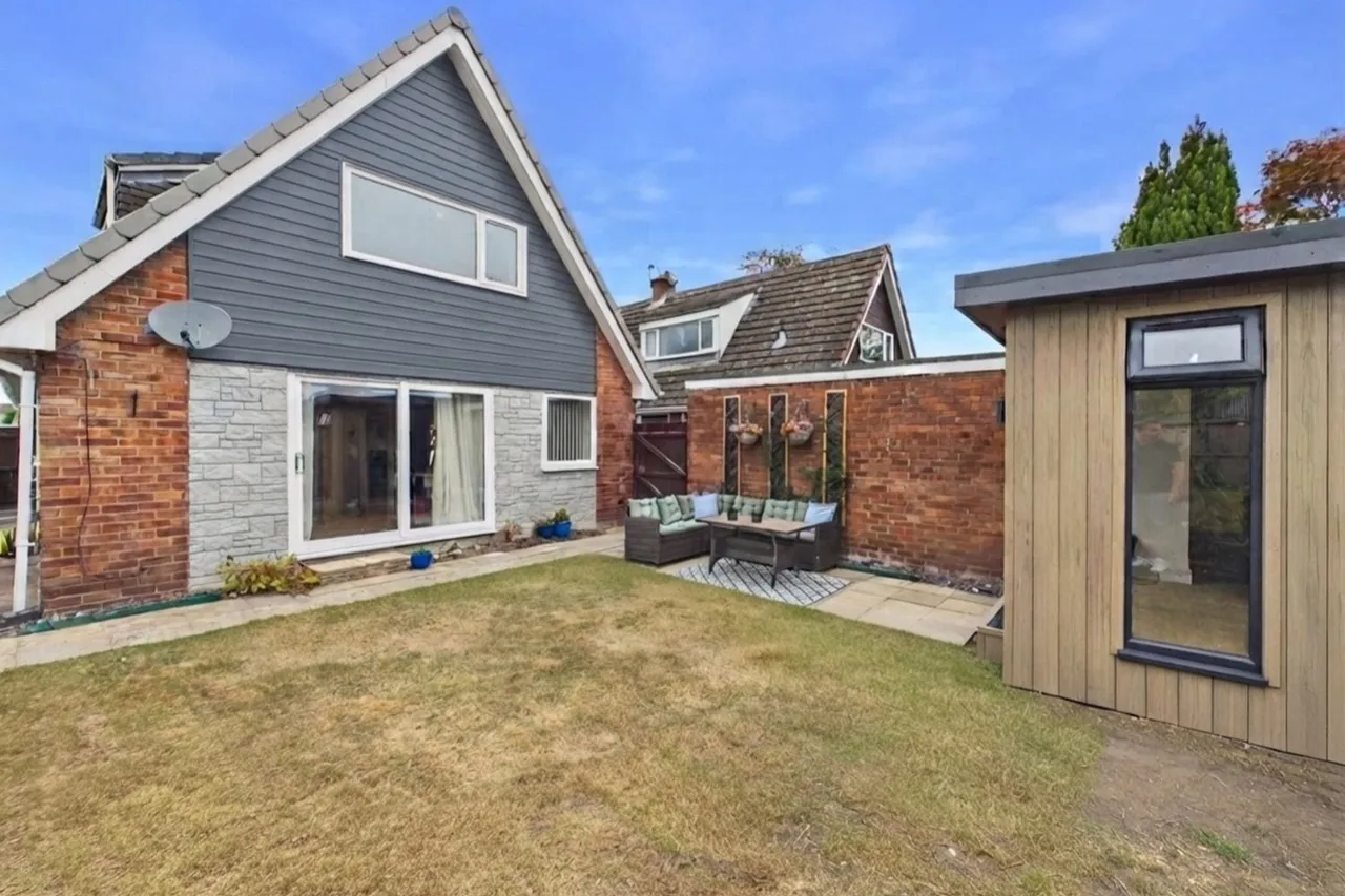 St James Avenue, Upton, CH2, photo 19