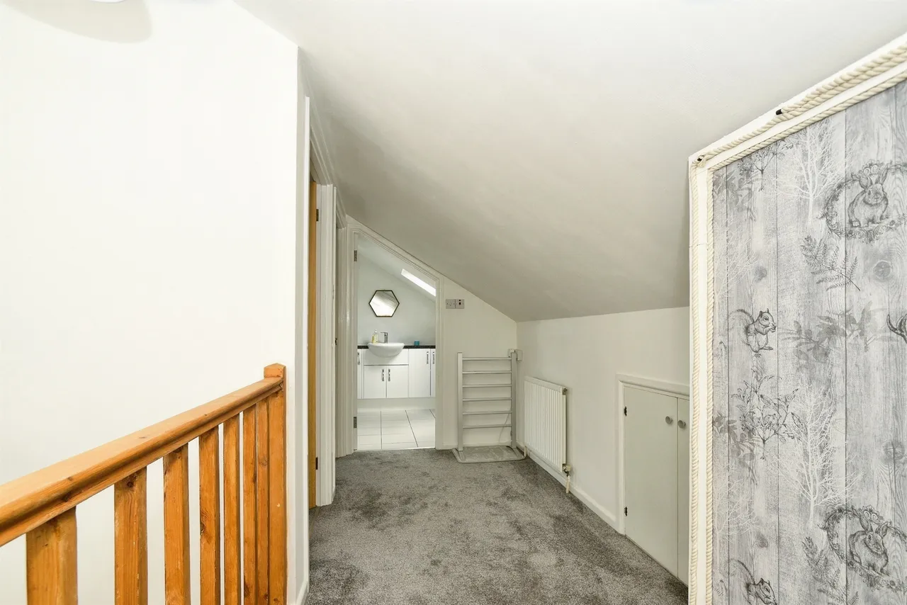 Ashbury Avenue, Swindon, SN3, photo 12