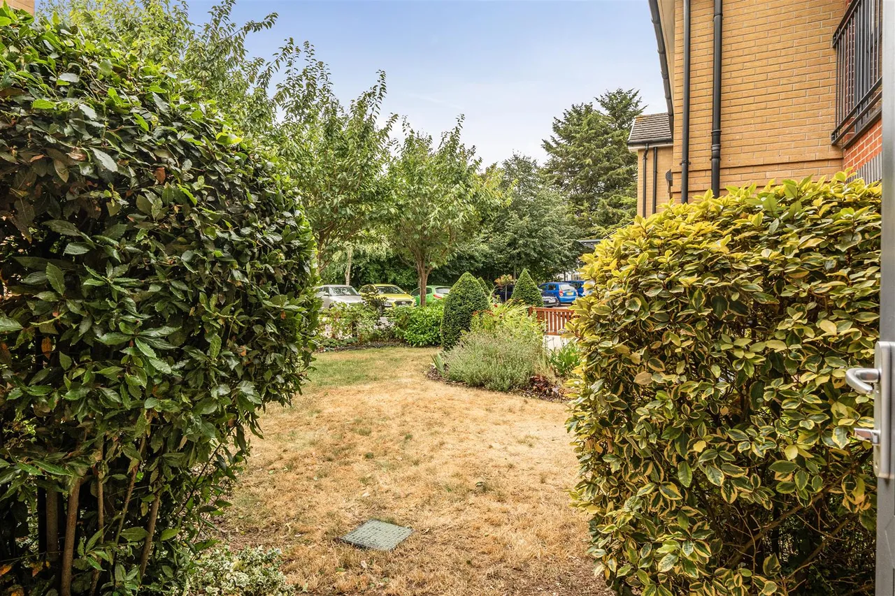 Henleaze Terrace, Bristol, BS9, photo 10