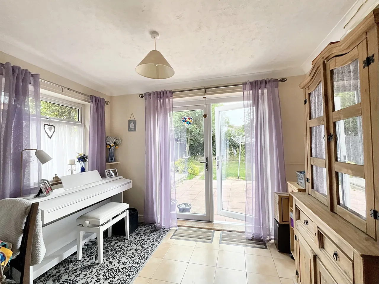 Kingfisher Crescent, Cheadle, ST10, photo 6