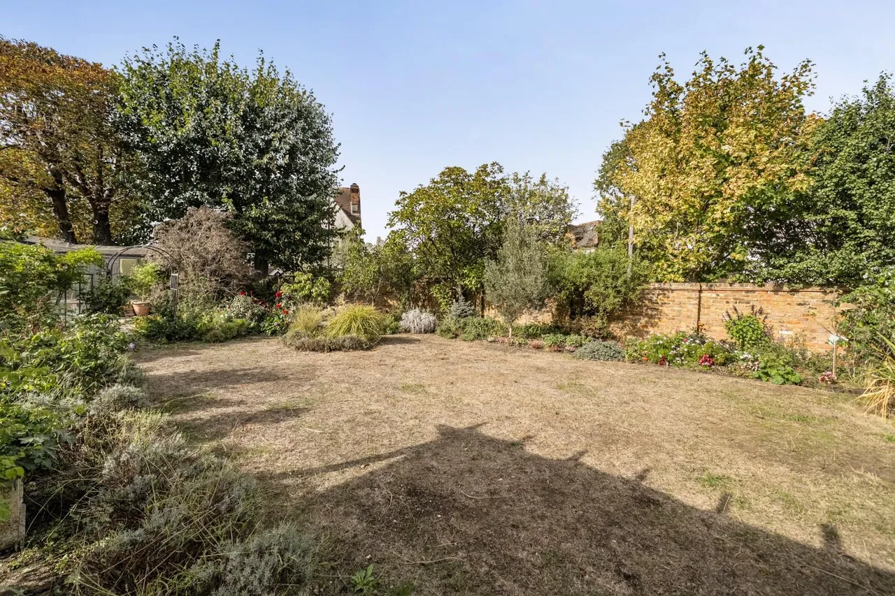 Queens Road, Datchet, photo 12
