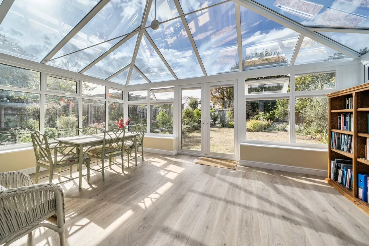 Queens Road, Datchet, photo 5