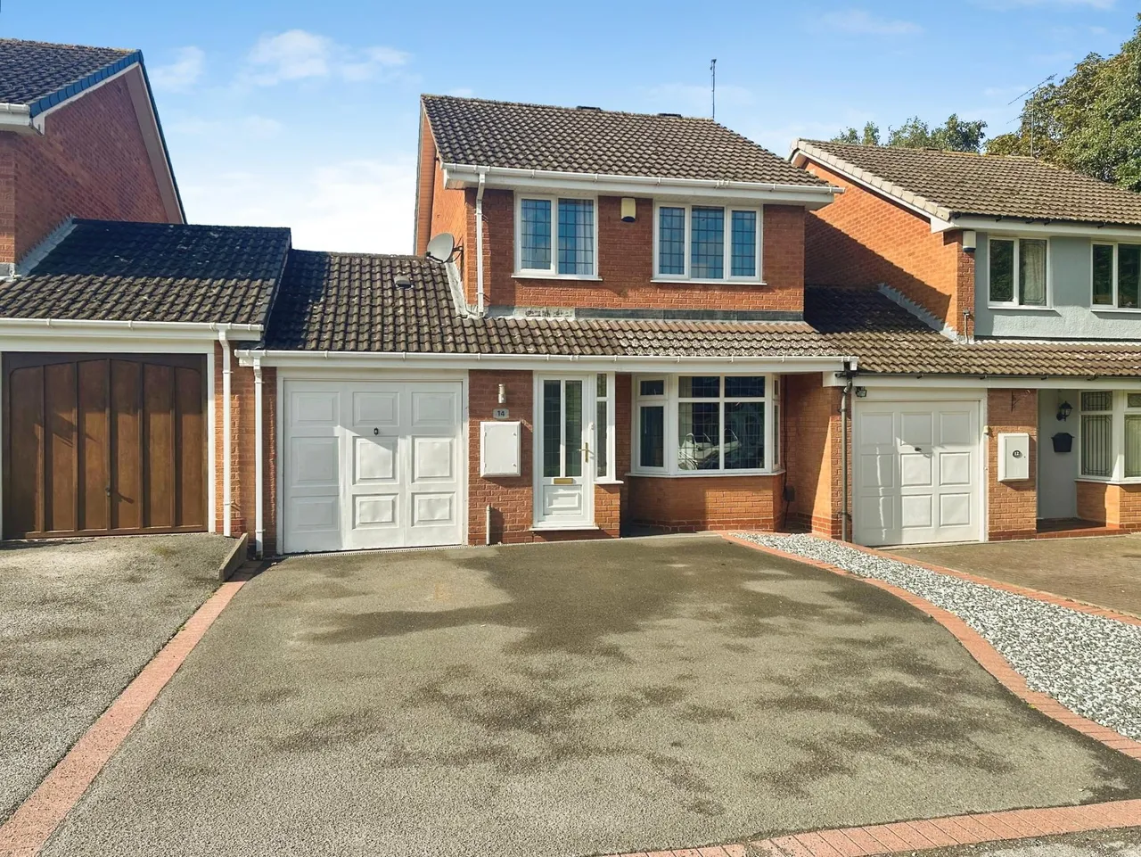 3 bed house for sale, Wychall Drive, Wolverhampton, WV10