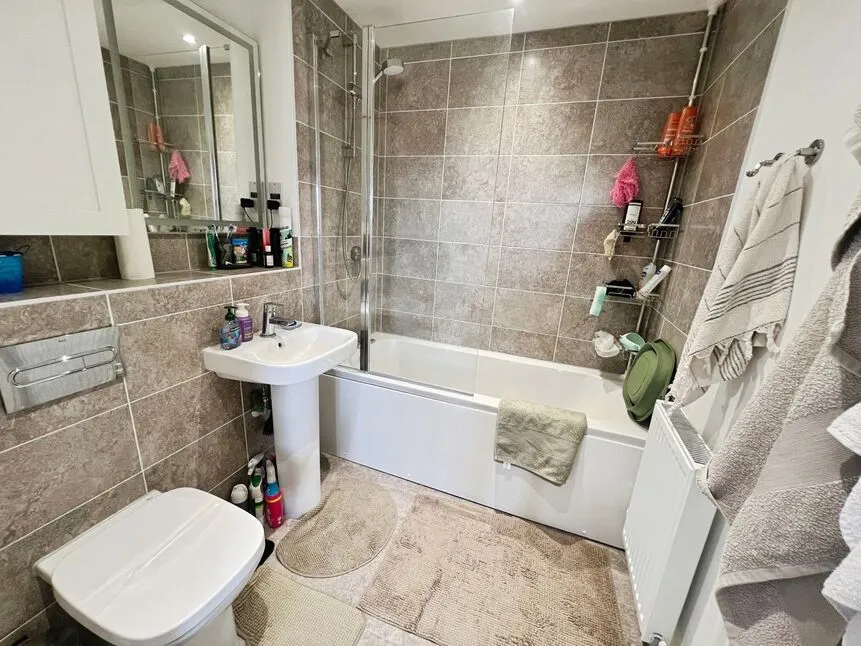 Jackdaw Place, Nuneaton, CV11, photo 6