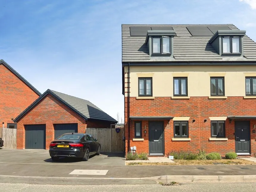 3 bed house for sale, Jackdaw Place, Nuneaton, CV11