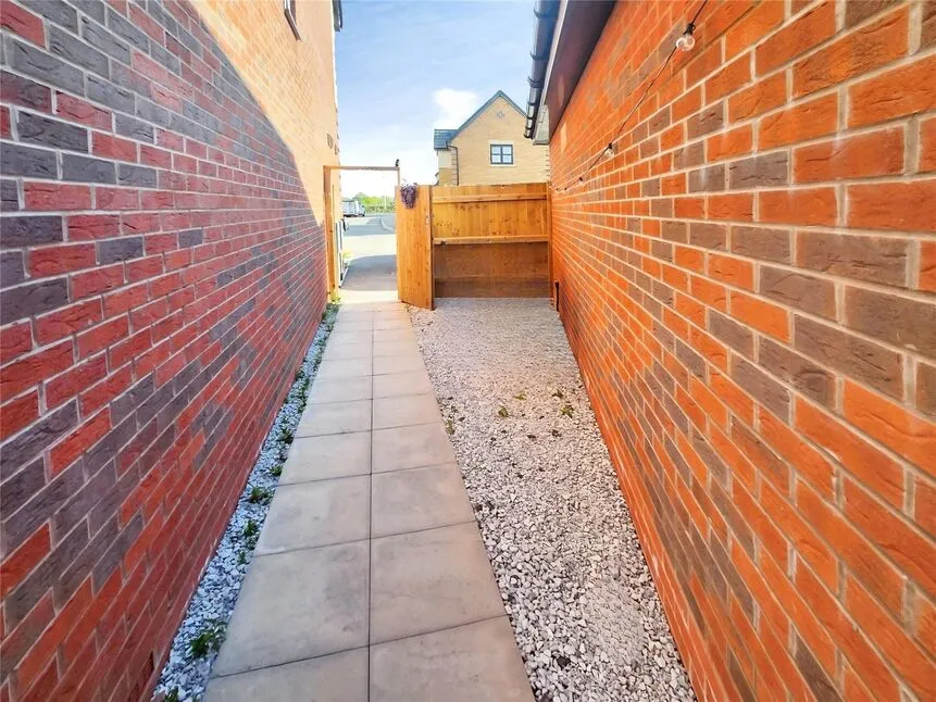 Jackdaw Place, Nuneaton, CV11, photo 17