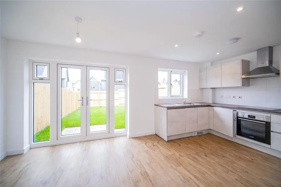 Hailwood Avenue, Crowthorne, RG45, photo 3