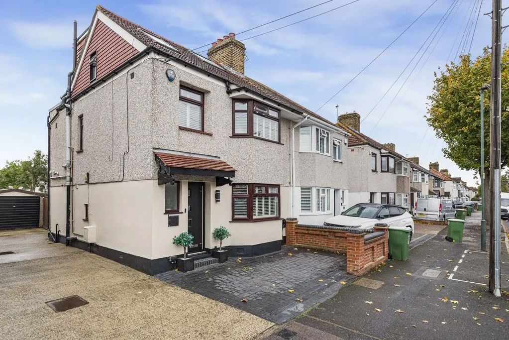 4 bed house for sale, Elsa Road, Welling, DA16