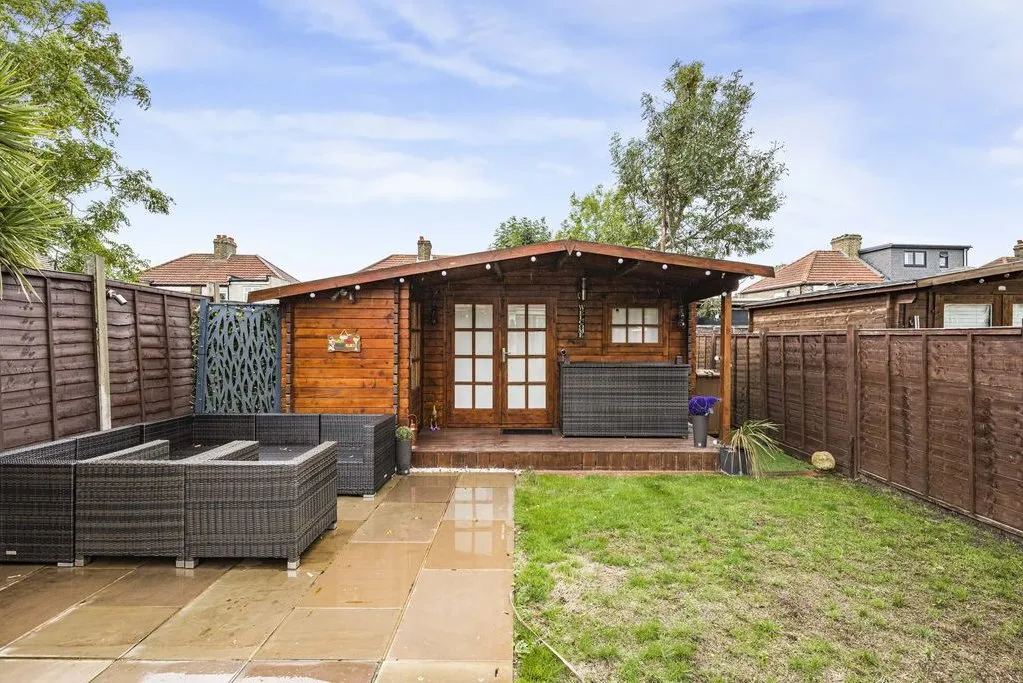 Elsa Road, Welling, DA16, photo 27