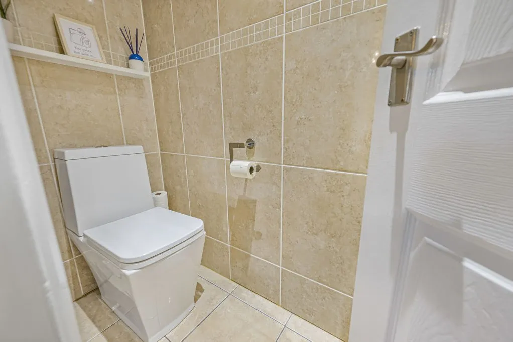Elsa Road, Welling, DA16, photo 28