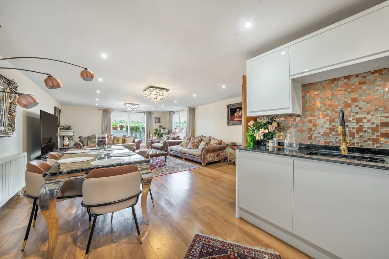 Ovaltine Drive, Kings Langley, WD4, photo 14