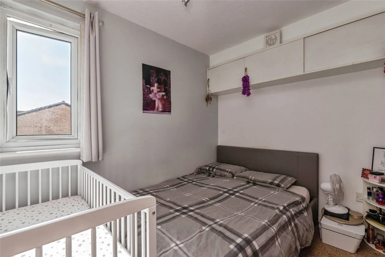 Lesney Gardens, Rochford, Essex, SS4, photo 10