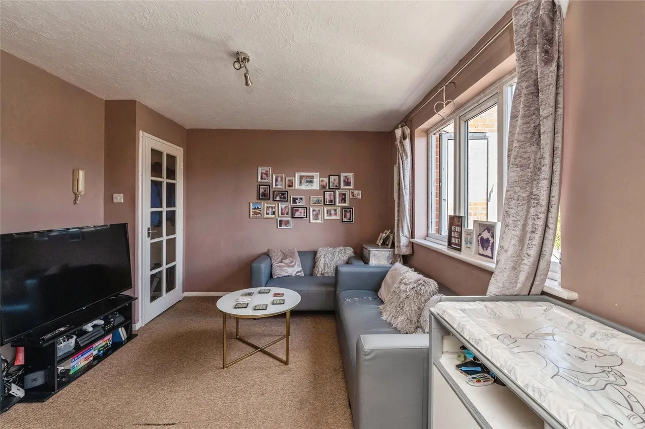 Lesney Gardens, Rochford, Essex, SS4, photo 12