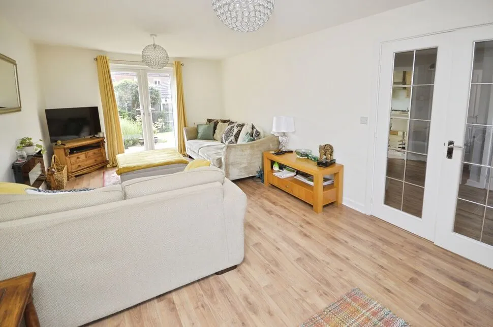 4 bed house for sale — Chorister Crescent, Hoo, Kent, ME3