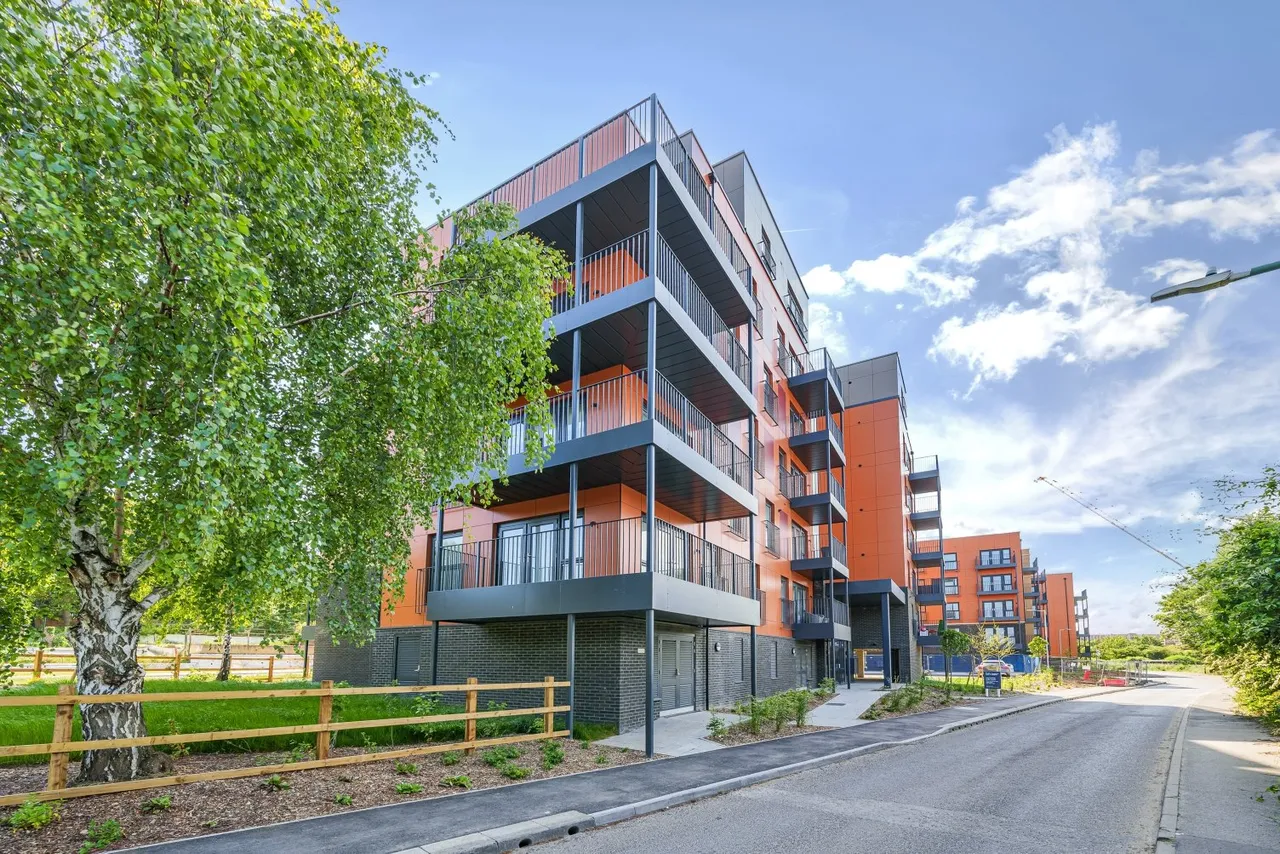 Barley Close, Greenhithe, DA9, photo 8