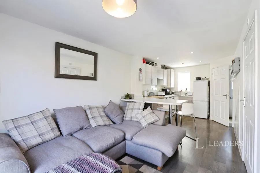 Silvester Road, Weldon, NN17, photo 4