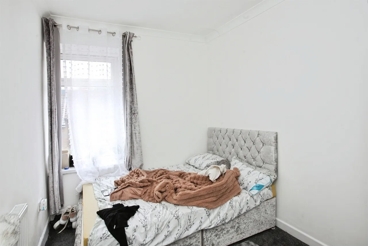Brook Street, Pontypridd, CF37, photo 12