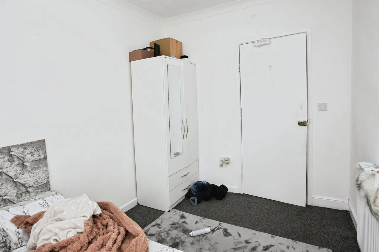 Brook Street, Pontypridd, CF37, photo 13