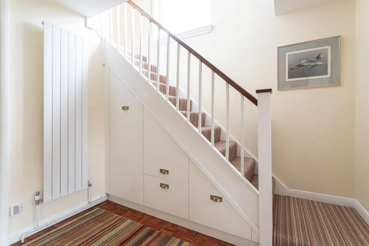 Kiln Gardens, Hartley Wintney, Hook, RG27 8RG, photo 7
