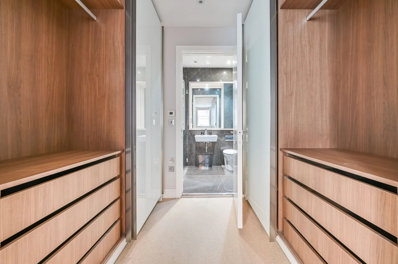 13 Rampart Street, London, photo 10