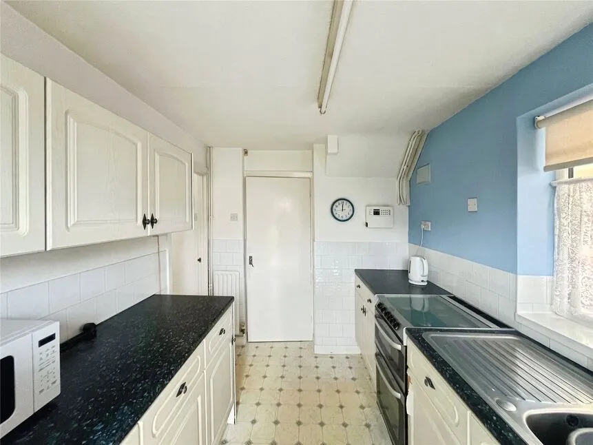 Gallagher Road, Bedworth, Warwickshire, CV12, photo 4