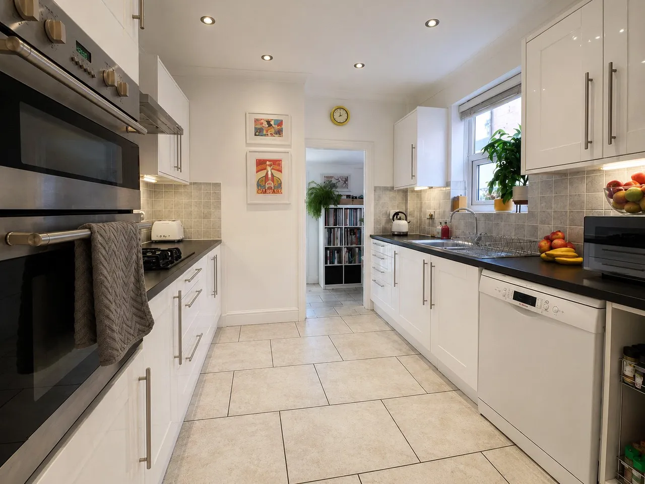 Cambridge Road, Aldershot, Hampshire, GU11 3JY, photo 4
