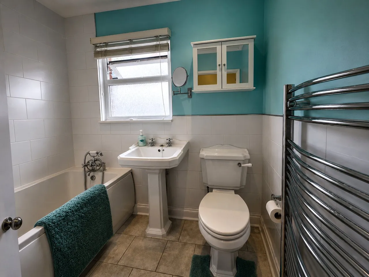 Cambridge Road, Aldershot, Hampshire, GU11 3JY, photo 13