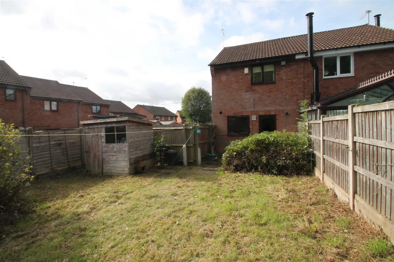 Wellfield Gardens, Dudley, photo 9