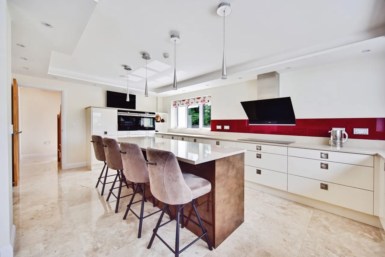 Queens Road, MAIDSTONE, Kent, ME16, photo 4