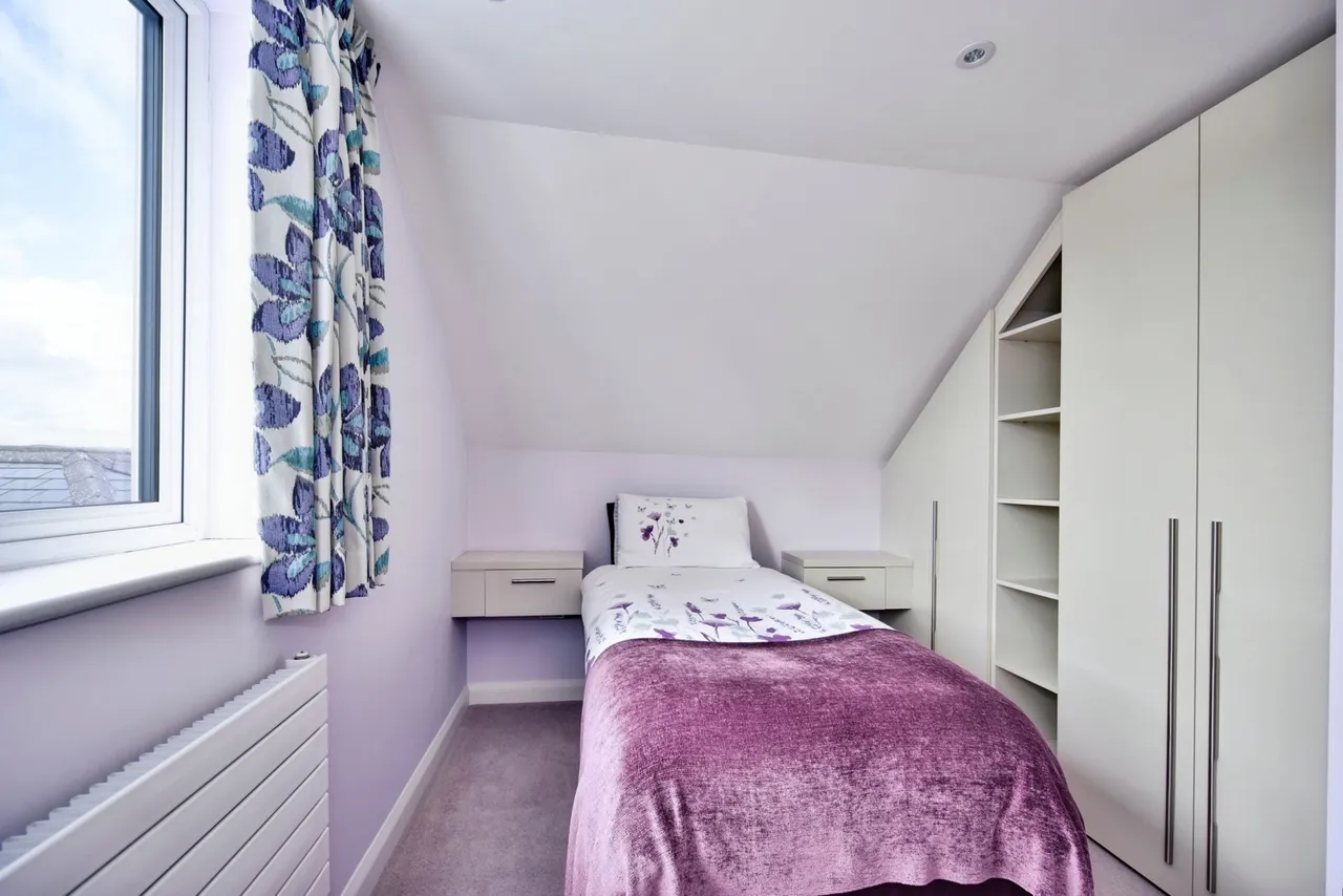 Queens Road, MAIDSTONE, Kent, ME16, photo 16