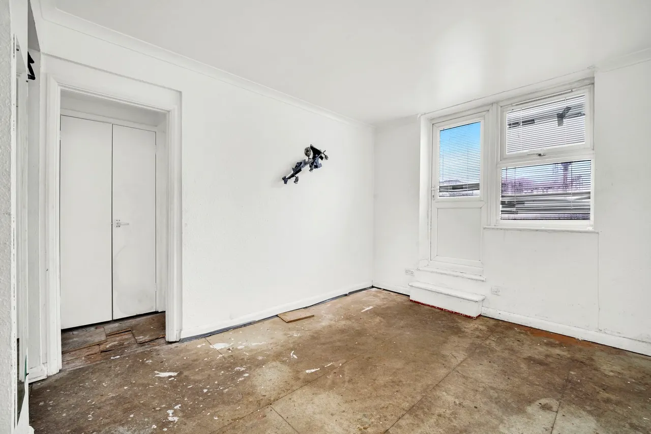 Flat 2, 6 High Street, London, E17 7LD, photo 6