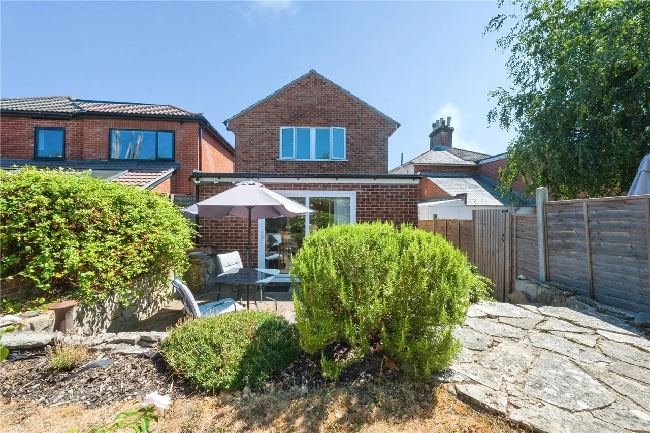 Middle Road, Southampton, SO19, photo 17