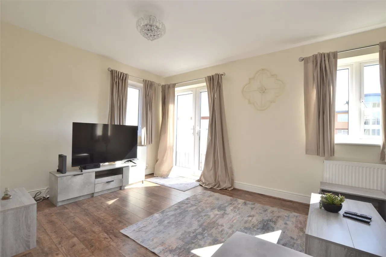 Longhorn Avenue, Gloucester, GL1 2AR, photo 7