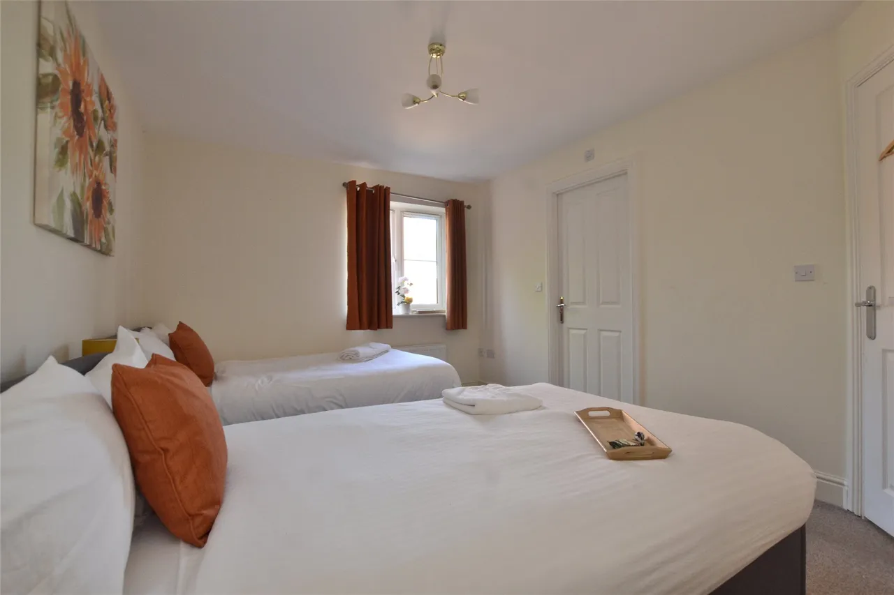 Longhorn Avenue, Gloucester, GL1 2AR, photo 9