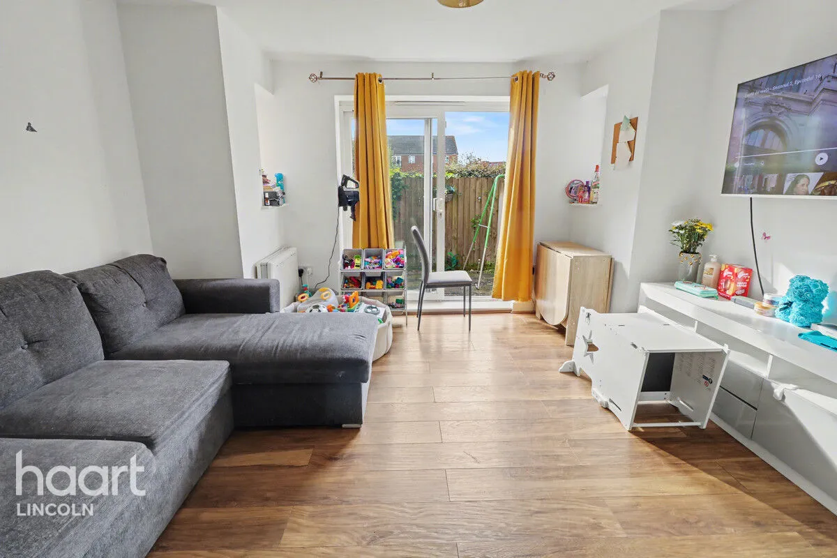 Tanners Court, Lincoln, LN5, photo 2