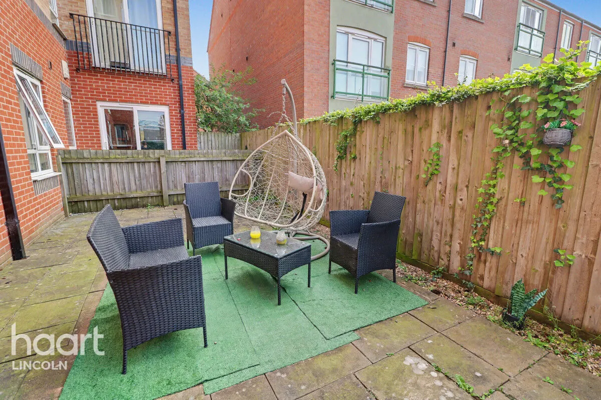 Tanners Court, Lincoln, LN5, photo 11