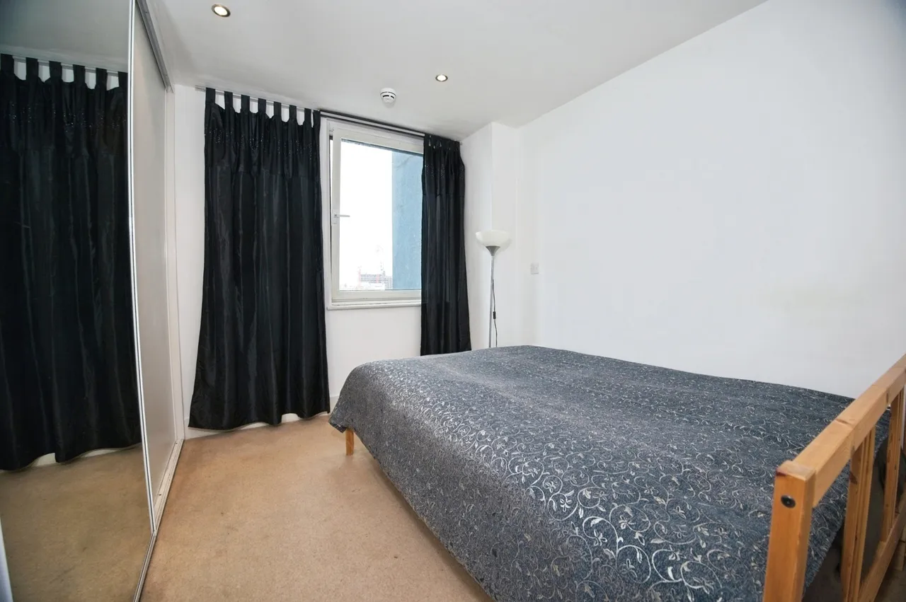 Lady Isle House, Ferry Court, Cardiff, South Glamorgan, CF11, photo 8