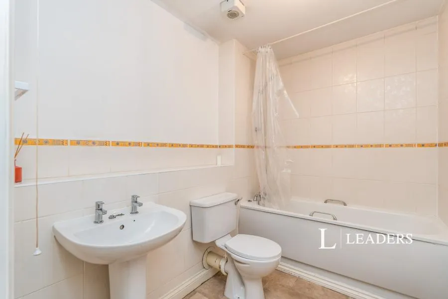 Quayside Road, Southampton, SO18, photo 9